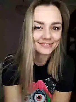 Snapshot of KrissSexi chatting on 6, 3, 2025 KrissSexi online show from 6, 3, 2025