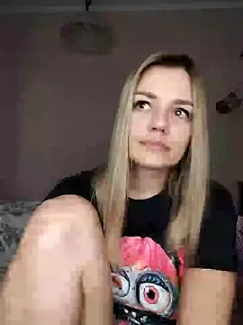 Snapshot of KrissSexi chatting on 13, 3, 2025 KrissSexi online show from 13, 3, 2025