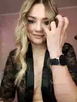 Snapshot of KrissSexi chatting on 15, 3, 2025 KrissSexi online show from 15, 3, 2025