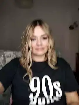 Snapshot of KrissSexi chatting on 15, 3, 2025 KrissSexi online show from 15, 3, 2025