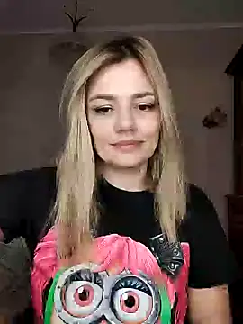 Snapshot of KrissSexi chatting on 17, 3, 2025 KrissSexi online show from 17, 3, 2025