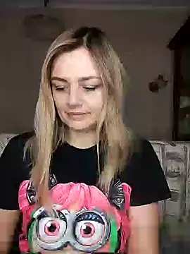 Snapshot of KrissSexi chatting on 17, 3, 2025 KrissSexi online show from 17, 3, 2025