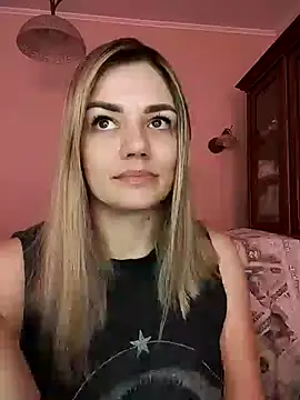 Snapshot of KrissSexi chatting on 20, 3, 2025 KrissSexi online show from 20, 3, 2025