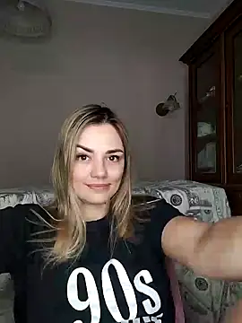 Snapshot of KrissSexi chatting on 20, 3, 2025 KrissSexi online show from 20, 3, 2025