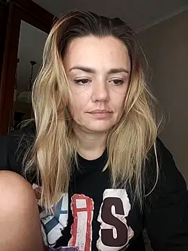 KrissSexi online show from 22, 9, 2025