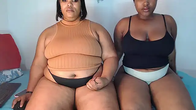 SexyAmeena2002 online show from 8, 1, 2026