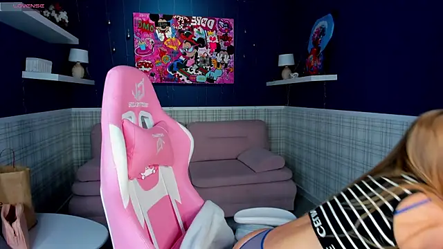 Barbie Lis online show from 20, 1, 2025