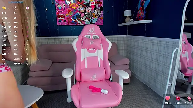 Barbie Lis online show from 23, 1, 2025