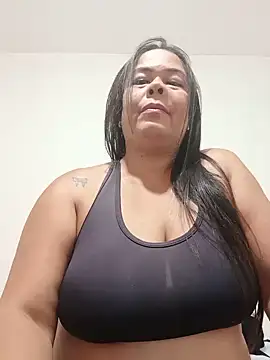 Snapshot of ChiaraFioree chatting on 15, 6, 2026 ChiaraFioree online show from 15, 6, 2026