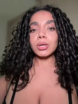 Snapshot of Mariecurl chatting on 11, 2, 2026 Mariecurl online show from 11, 2, 2026