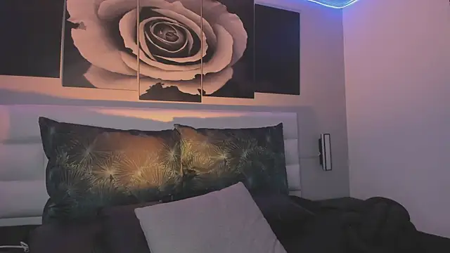 lena banks online show from 26, 11, 2025