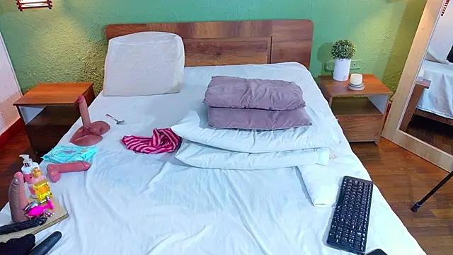 Snapshot of dannaahbrown chatting on 27, 2, 2026 dannaahbrown online show from 27, 2, 2026