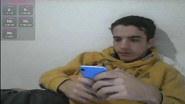 Snapshot of Tombgy07 chatting on 13, 1, 2025 Tombgy07 online show from 13, 1, 2025