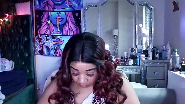 Snapshot of YasmineMinaj chatting on 6, 3, 2025 YasmineMinaj online show from 6, 3, 2025