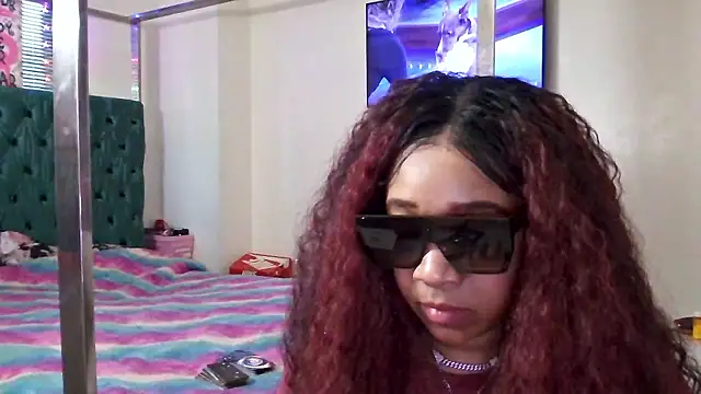 Snapshot of YasmineMinaj chatting on 17, 1, 2026 YasmineMinaj online show from 17, 1, 2026