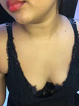 Rose Olivia online show from 12, 3, 2026