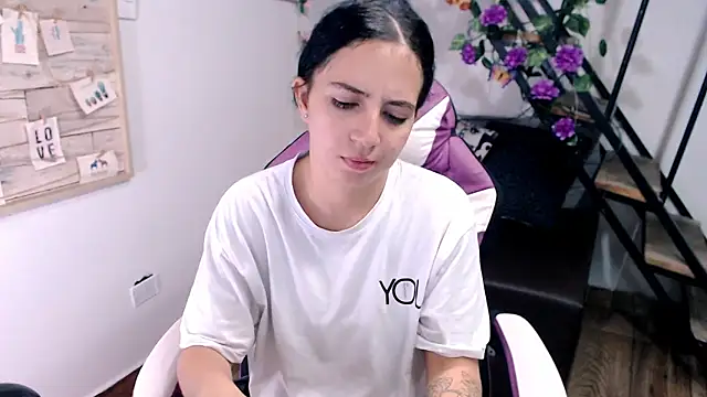 samantha baby  online show from 29, 3, 2026