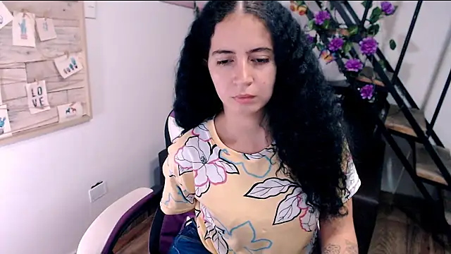 samantha baby  online show from 18, 4, 2026