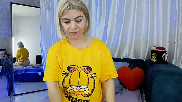 Snapshot of LILU_MS chatting on 1, 6, 2026 LILU MS online show from 1, 6, 2026