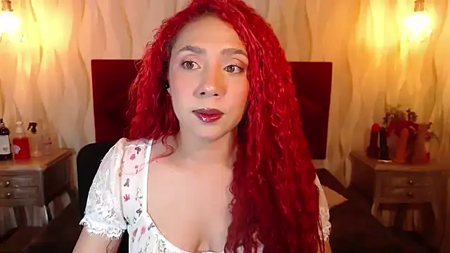 Snapshot of IsabelaLatina chatting on 24, 5, 2026 IsabelaLatina online show from 24, 5, 2026