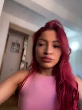 Snapshot of ari_sexy1 chatting on 24, 5, 2026 ari sexy1 online show from 24, 5, 2026