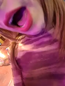 Snapshot of Evehampy chatting on 12, 1, 2025 Evehampy online show from 12, 1, 2025