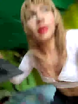 Snapshot of Evehampy chatting on 14, 9, 2025 Evehampy online show from 14, 9, 2025