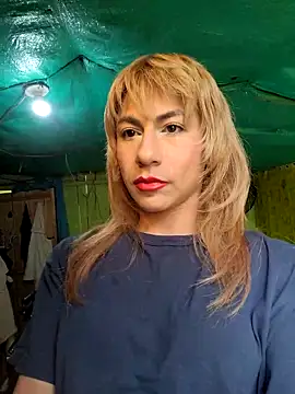 Snapshot of Evehampy chatting on 23, 9, 2025 Evehampy online show from 23, 9, 2025