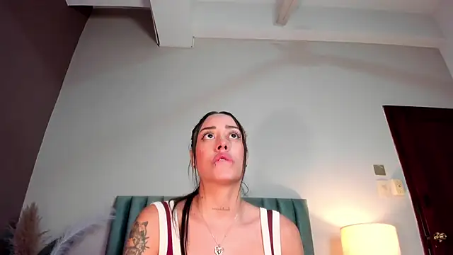 NoraDasilva online show from 19, 2, 2026