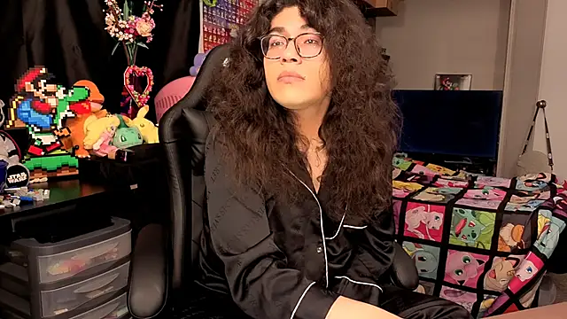 ShinyCherub online show from 26, 9, 2025