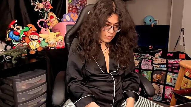 ShinyCherub online show from 4, 11, 2025