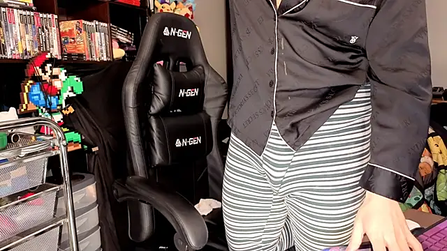 ShinyCherub online show from 15, 4, 2026