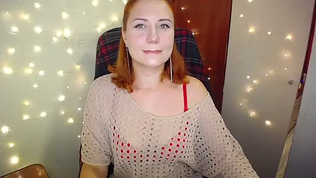 Snapshot of RedHeadSTARx chatting on 28, 7, 2026 RedHeadSTARx online show from 28, 7, 2026
