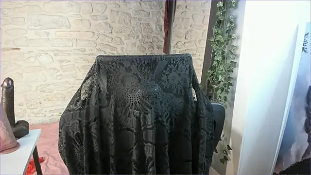 Mayala   online show from 1, 11, 2025