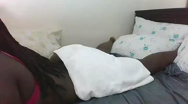 Snapshot of Darkberry chatting on 2, 2, 2025 Darkberry online show from 2, 2, 2025