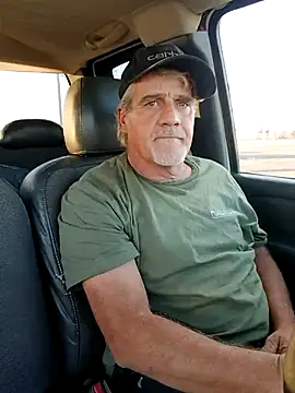 Snapshot of TTolbert chatting on 21, 12, 2024 TTolbert online show from 21, 12, 2024