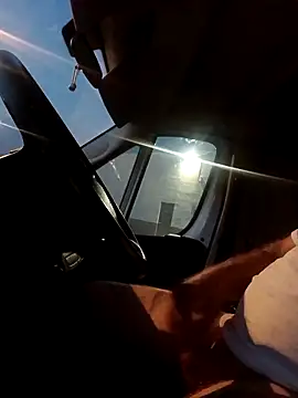 Snapshot of TTolbert chatting on 17, 9, 2025 TTolbert online show from 17, 9, 2025