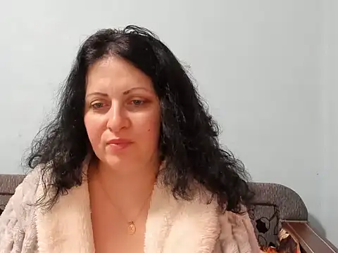 Lillian2 online show from 16, 1, 2025