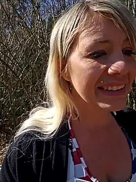 Sexy Sparkling  online show from 8, 3, 2025