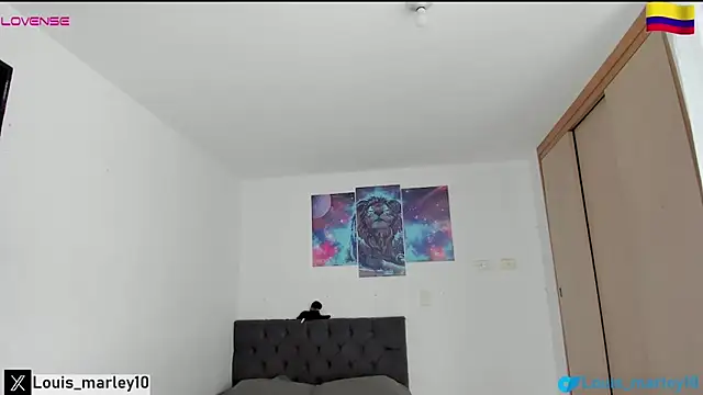 Snapshot of Louis_marley__ chatting on 5, 12, 2025 Louis marley online show from 5, 12, 2025