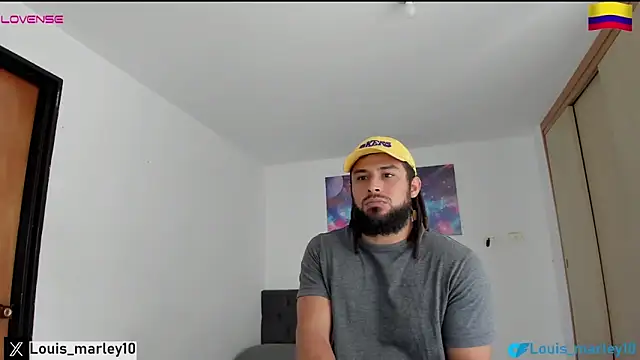 Snapshot of Louis_marley__ chatting on 19, 12, 2025 Louis marley online show from 19, 12, 2025