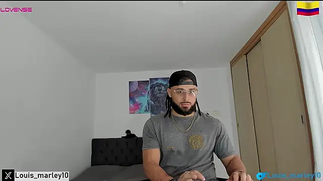 Snapshot of Louis_marley__ chatting on 21, 12, 2025 Louis marley online show from 21, 12, 2025