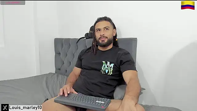 Snapshot of Louis_marley__ chatting on 3, 8, 2026 Louis marley online show from 3, 8, 2026