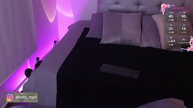  Eyra online show from 12, 4, 2026