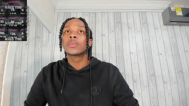 DominicSccott online show from 12, 2, 2025