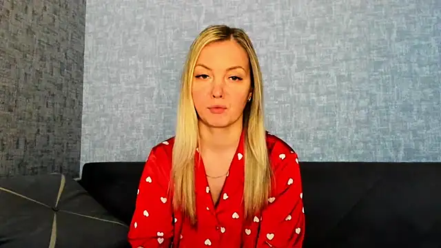 iam Venus online show from 4, 4, 2026