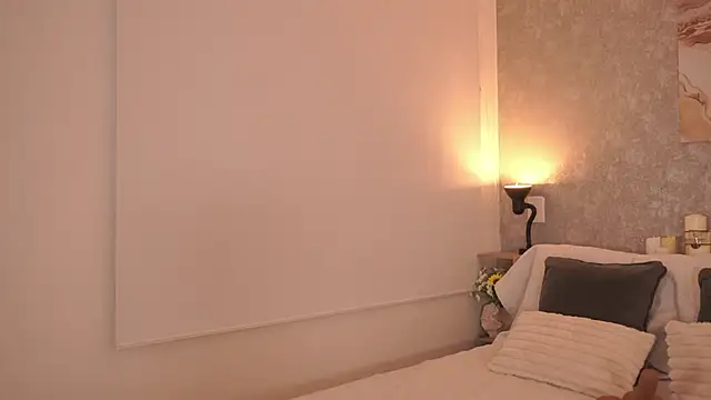 Snapshot of LillyThompson chatting on 10, 6, 2026 LillyThompson online show from 10, 6, 2026