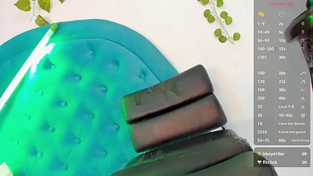 BunnyHotsx online show from 22, 12, 2024