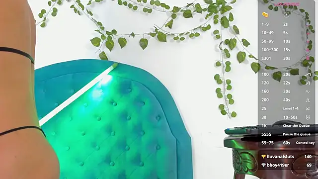 BunnyHotsx online show from 22, 12, 2024