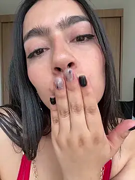 Snapshot of Nicollemays chatting on 6, 4, 2026 Nicollemays online show from 6, 4, 2026